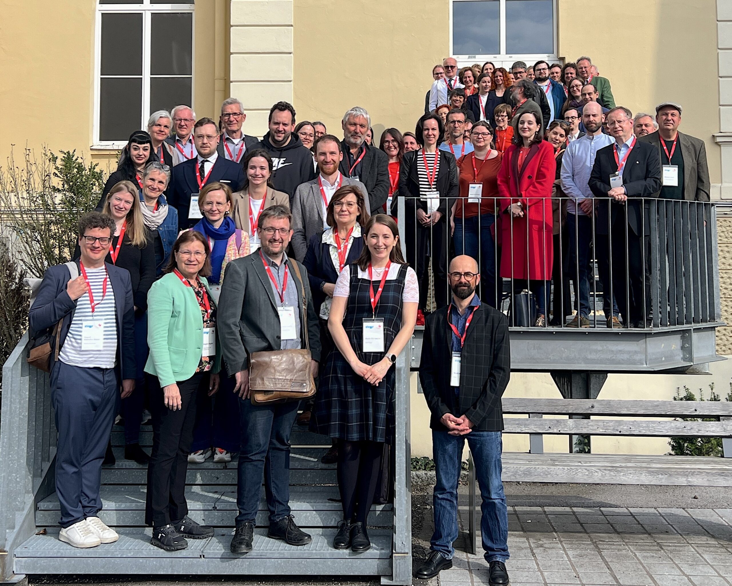 Gruppenfoto der Teilnehmenden an der Kommunalarchivtagung 2026 in Steyr.